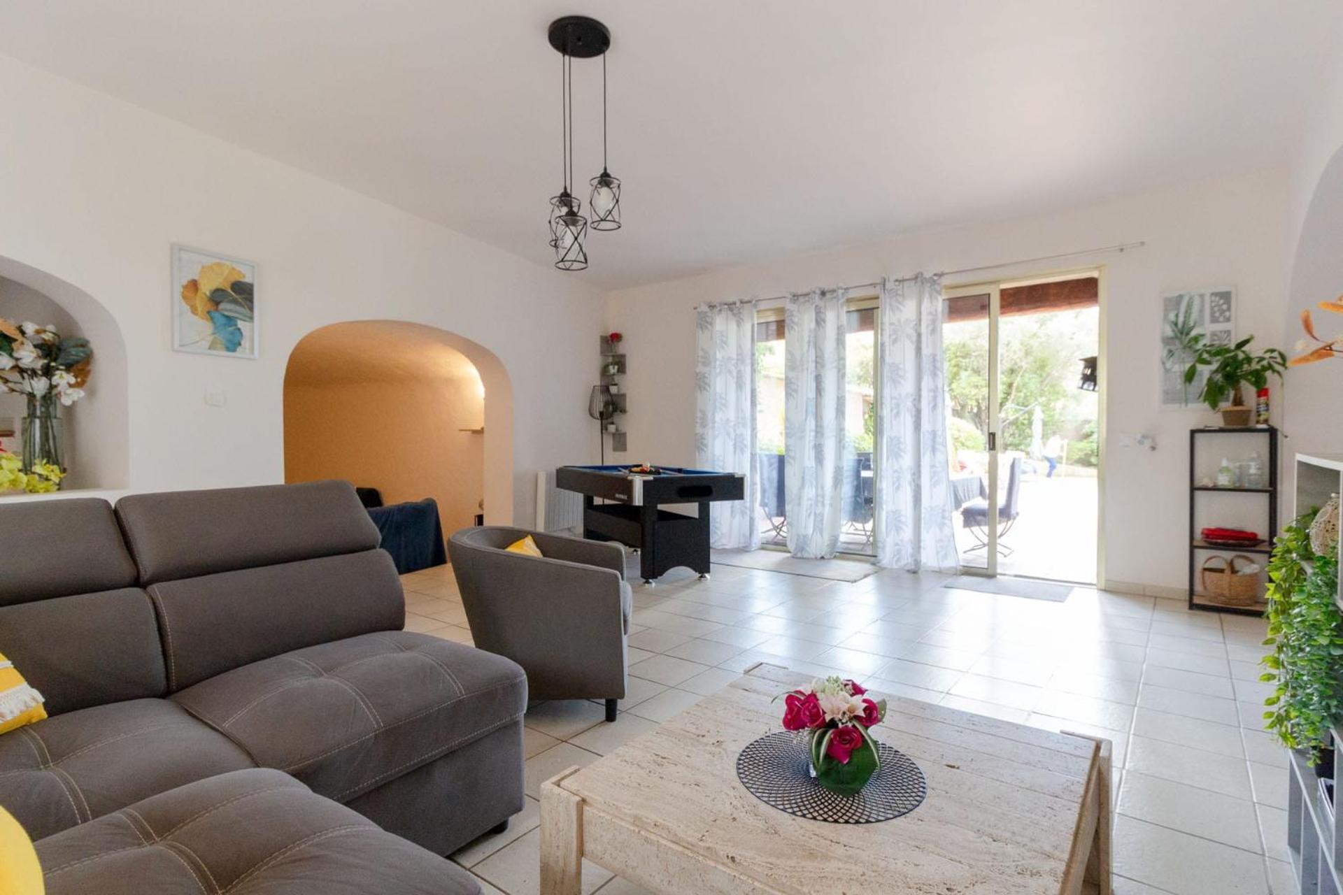 Villa Ceyreste Villa *